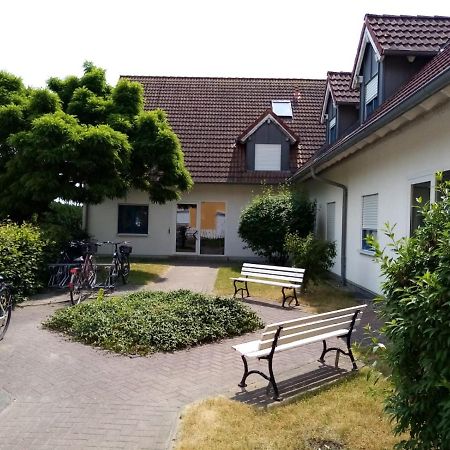 Ferienwohnung Schaabe Breege Bagian luar foto