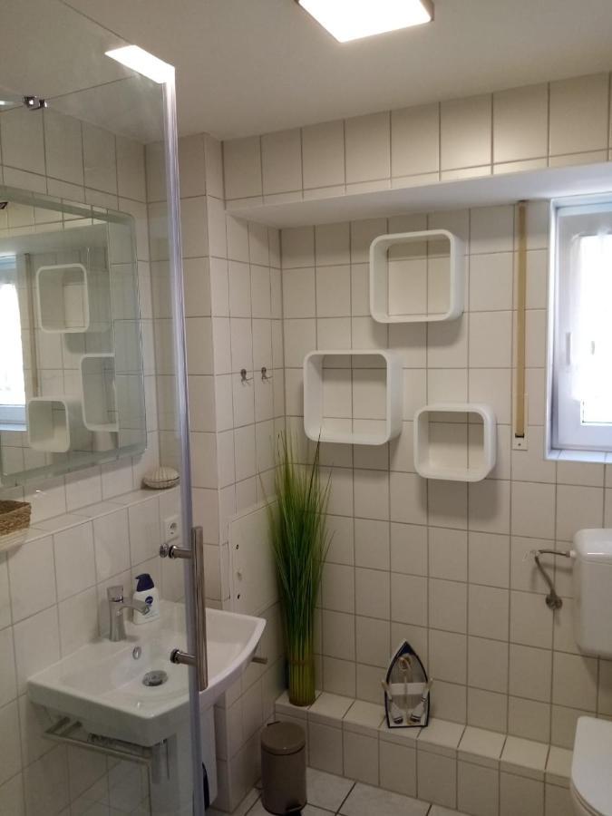 Ferienwohnung Schaabe Breege Bagian luar foto